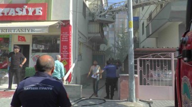Annesiyle Tartışan Genç Evi Ateşe Verdi