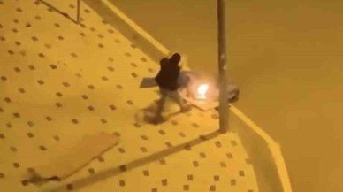 Çankırı’da Kartonlarla Ateş Yakan Şahıs,  Polis Tarafından Yakalandı