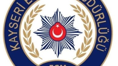 Kayseri’de Büyük Kaçakçılık Operasyonu: 42 Bin Dal Makaron Ele Geçirildi