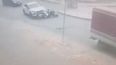 Başakşehir'de Yol Tartışması Kanlı Bitti: Otomobil Motosikletlileri Ezdi
