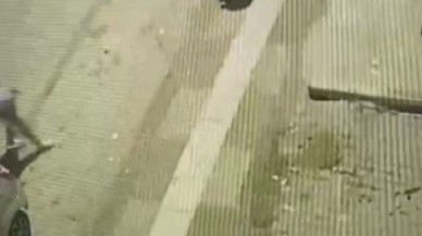 Ankara’da Sürücüden Yaya’ya Şok Saldırı: Güvenlik Kamerasında Anbean Görüntülendi