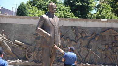 Kayseri’de Atatürk Anıtı'na Saldırı: Dayı ve Yeğen 4 Yıl 4 Ay Ceza Aldı