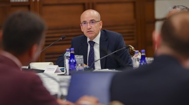 Bakan Şimşek’ten Ekonomi Açıklamaları: Cari Açık ve Enflasyon Düşüşü Hedefi