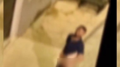 Taksim'de Skandal Görüntüler:Sokak Ortasında Mastürbasyon
