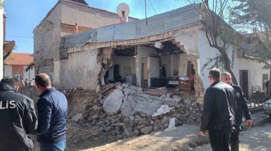 Karaman’da Temel Kazma Çalışması Esnasında Duvar Yıkıldı