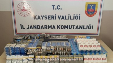 Kayseri'de Yol Kontrolünde 640 Paket Kaçak Sigara Ele Geçirildi