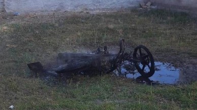 Konya'da Park Halindeki Motosiklet Alev Alev Yandı