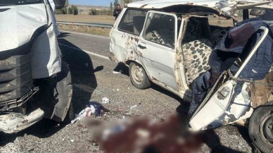 Sivas’ta Trafik Kazası: 1 Ölü,  1 Yaralı