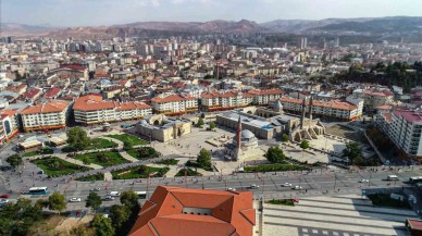 TR72 Bölgesi’nde Yer Alan Sivas'ta Yoksulluk Sınırı ve Oranı Arttı