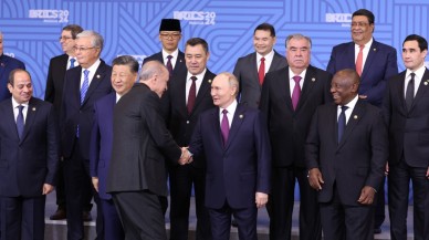 Cumhurbaşkanı Erdoğan,  BRICS Liderler Zirvesi'nde Aile Fotoğrafı Çekimine Katıldı