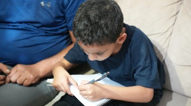 Antalya'da 6 Yaşındaki Hasan Cesur Gökçek'ten Matematikte Dikkat Çeken Başarı