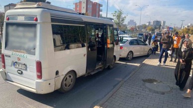 Adıyaman’da Zincirleme Trafik Kazası: 4 Araç Çarpıştı