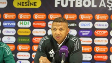 Antalyaspor,  Bodrum FK'yı Mağlup Etti: Aurelio'dan Zafer Coşkusu
