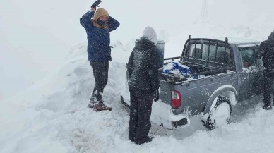 Artvin'de Kar Yağışı Etkili Oldu,  Mahsur Kalan 3 Fransız Turist Kurtarıldı