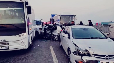 Yalova’da Zincirleme Kaza: 4 Yaralı