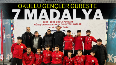 Okullu Gençler Güreşte 7 Madalya