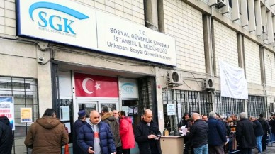 SGK'dan Büyük Müjde! Bu Şartları Taşıyanlar Hemen Emekli Olacak!
