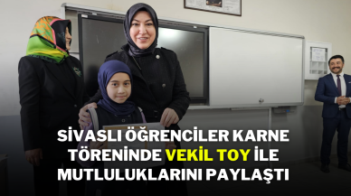 Sivaslı Öğrenciler,  Karne Töreninde Vekil Toy ile Mutluluklarını Paylaştı