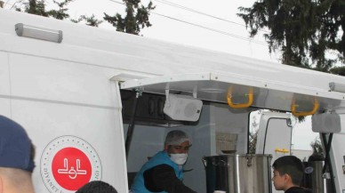 Öğrencilere Sıcak Çorba,  Soğuk Havaya Sıcak Dokunuş