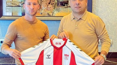 Sivasspor,  Simic ile 5. Sırp Futbolcusunu Transfer Etti