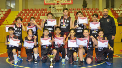 Sivas’ta Şampiyon Selçuk Ortaokulu