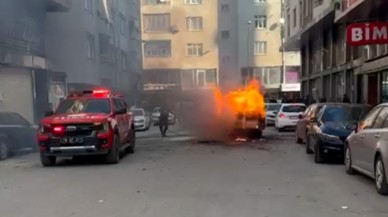 Ticari Araç Iğdır’da Alev Alev Yandı,  Patlamalar Korkuttu