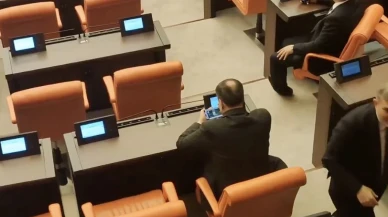 TBMM’de Kavga Çıktı: Milletvekili Batak Oynarken Görüntülendi