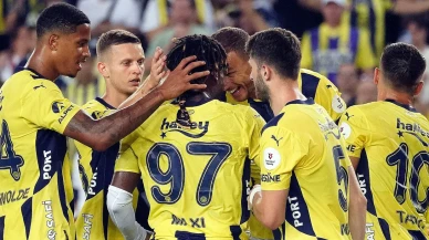 Fenerbahçe'de Şok Ayrılık! Brezilyalı Yıldız Takımdan Ayrılıyor!