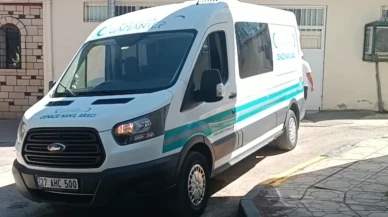 Traktör Devrildi Sürücü Hayatını Kaybetti