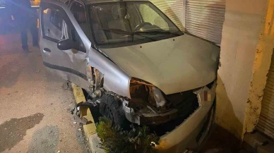 Çarpışan Otomobillerde Korkutan Kaza: 1 Yaralı
