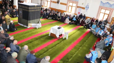 Sivas’ta 2025 Hac Yolcuları İçin Eğitim Seminerleri Başladı