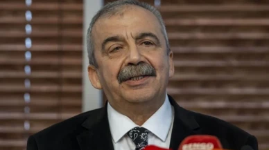 Sırrı Süreyya Önder Aslen Nerelidir? Kürt mü? Türk mü? Alevi mi?