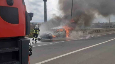 Kaza Sonrası Otomobil Alev Topuna Döndü