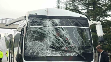 İşçi Servisleri Çarpıştı: 20 Yaralı