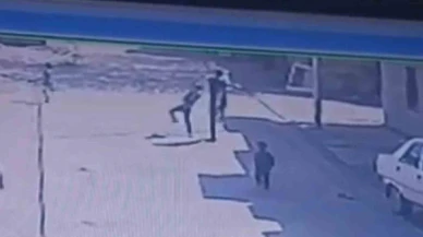 Şanlıurfa’da Korkunç Görüntü: 3 Yaşındaki Çocuğa Tekmeli Saldırı!