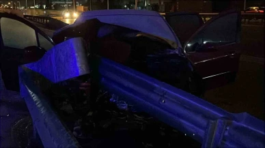 Kazada Yangın Çıktı Sürücü Kurtarıldı