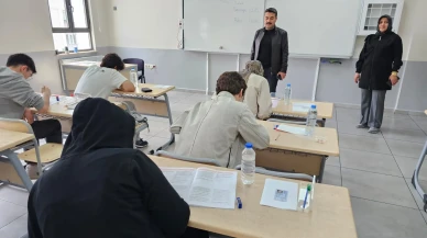 Sivas’ta YKS Adaylarına “YKS Son Prova” Uygulaması Gerçekleştirildi