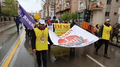 Sivas’ta 1 Mayıs Etkinliğinde Slogan Gerginliği