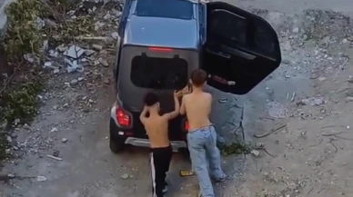 Şarj Bitince Yol Kenarında Kaldılar