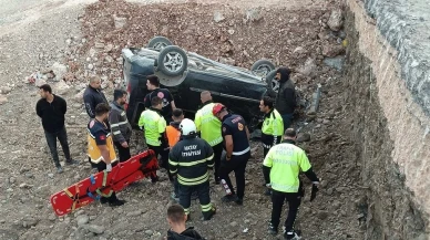 Kontrolden Çıkan Araç Çukura Düştü ve Takla Attı