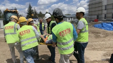 İskele Düşmesi Sonucu İşçi Yaralandı