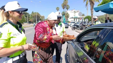 Yoğurt ve Çilekle Trafik Farkındalığı