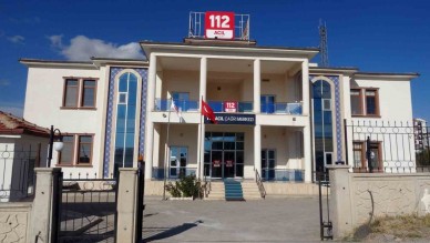 112 Acil Çağrı Merkezi,  pasta tarifinden düğün davetine kadar gereksiz yere meşgul ediliyor