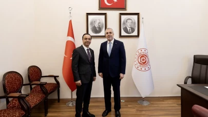 MHP Sivas Milletvekili Ahmet Özyürek, Bakan Vedat Işıkhan’ı Ziyaret Etti