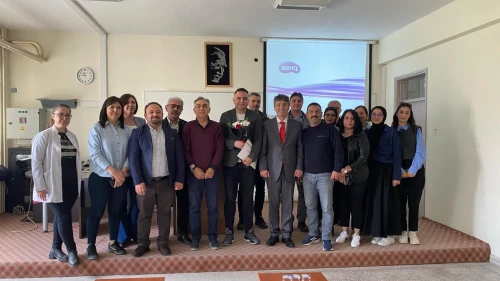 Sivas Cumhuriyet Üniversitesi’nde “Aile İçi İletişim” Konulu Seminer Düzenlendi