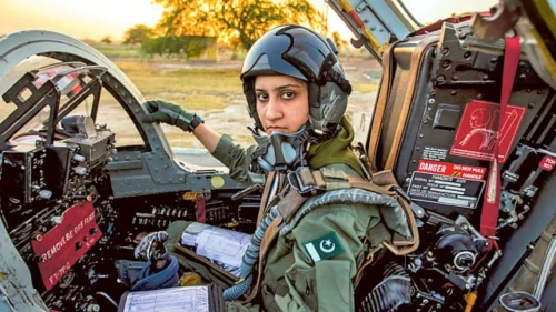 İlk Pakistanlı Kadın Savaş Pilotu Ayşe Faruk Kimdir, Kaç Yaşında, Nereli?