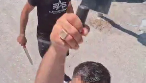 Yol Verme Tartışması Kanlı Bitti: Kamyon Şoförüne Satırlı Saldırı!