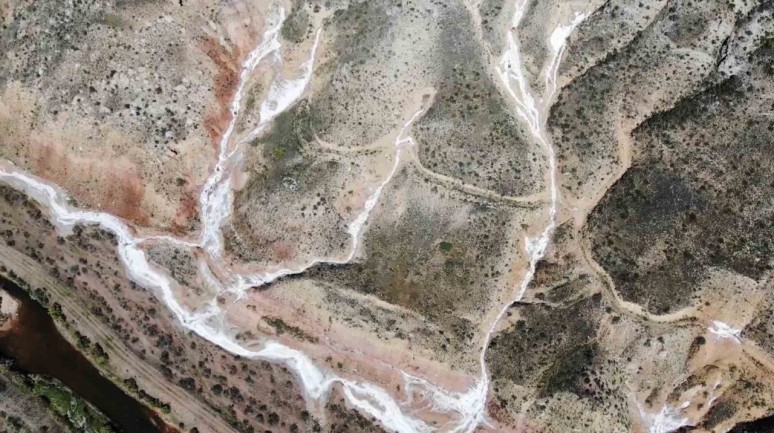Yerin bin 300 metre altından çıkıyor: Mineral deposu tuz 11 ülkeye ihraç ediliyor