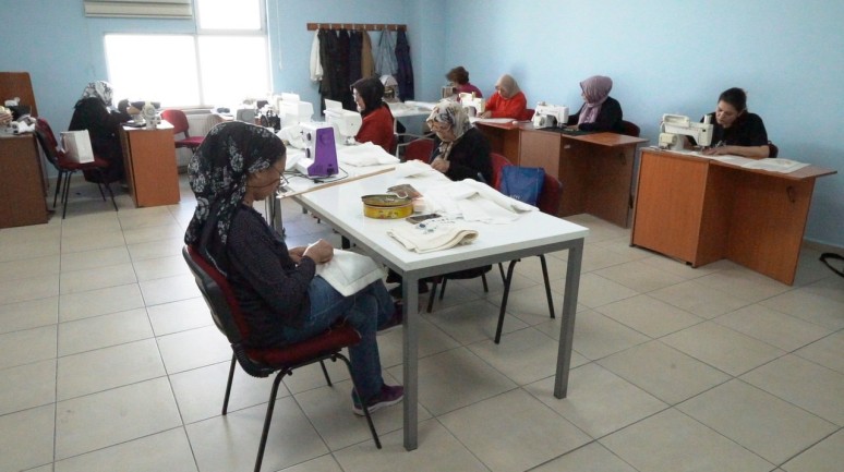 Melikgazi'de Maraş İşi Kurslarıyla Osmanlı İnce Sanatı Yaşatılıyor