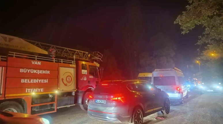 Van’da Çay'a Düşen Genç Kız Hayatını Kaybetti